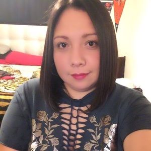 Meet your Posher, Alicia